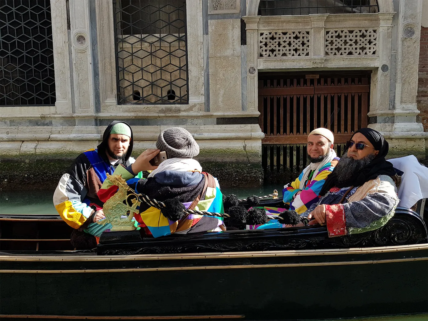 Sidi Shaykh sur une Gondole à Venise