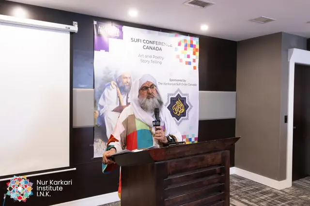 Le Shaykh présente son livre à la conférence soufie du Canada